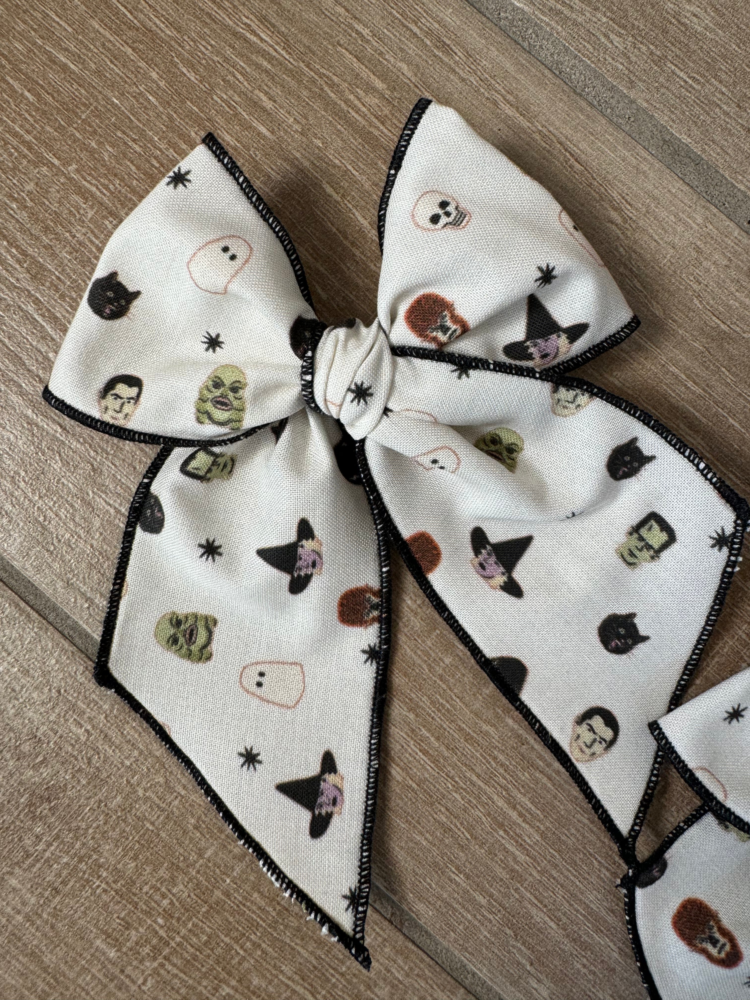 Monster Mash Large Bow