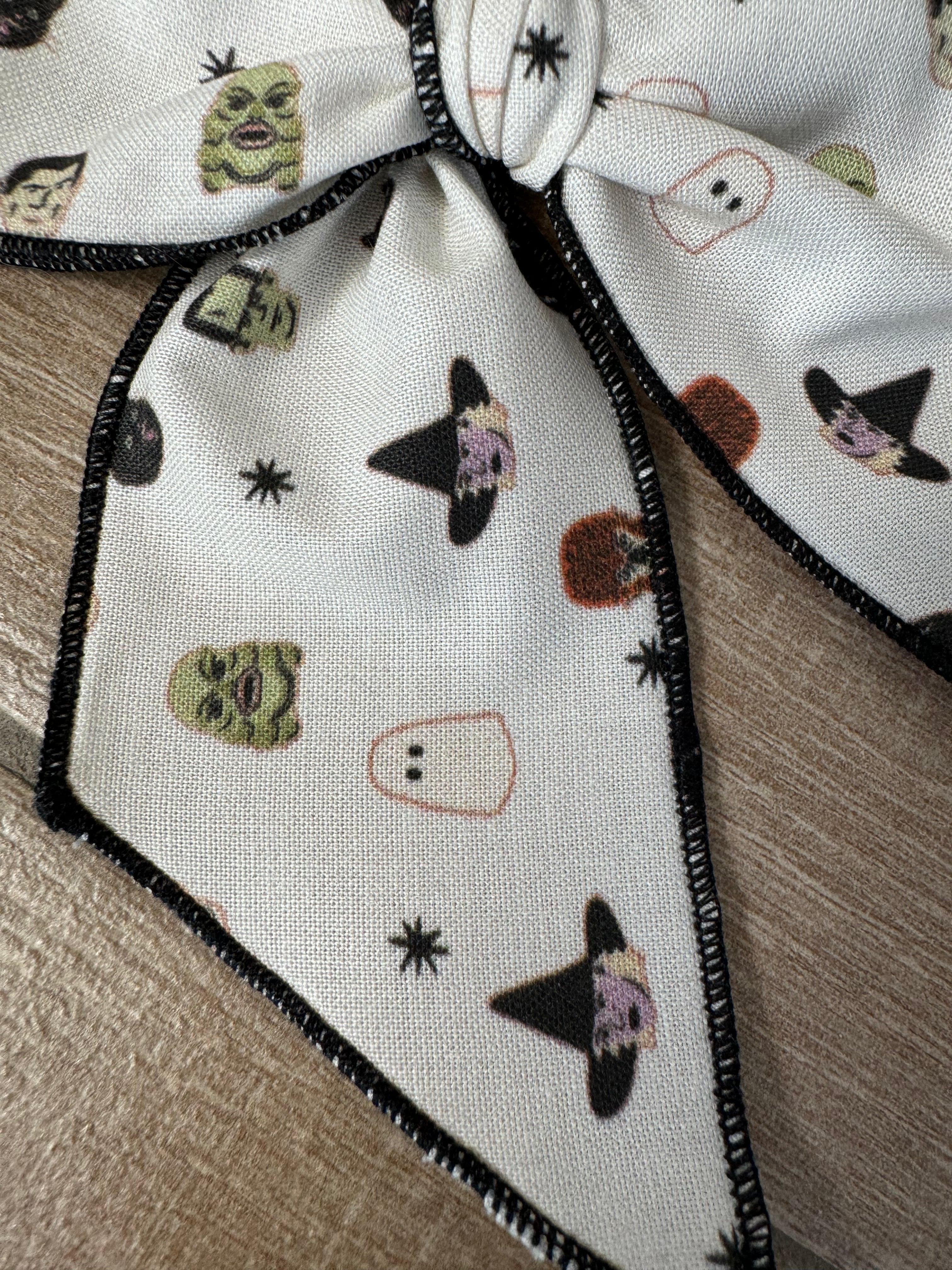 Monster Mash Large Bow