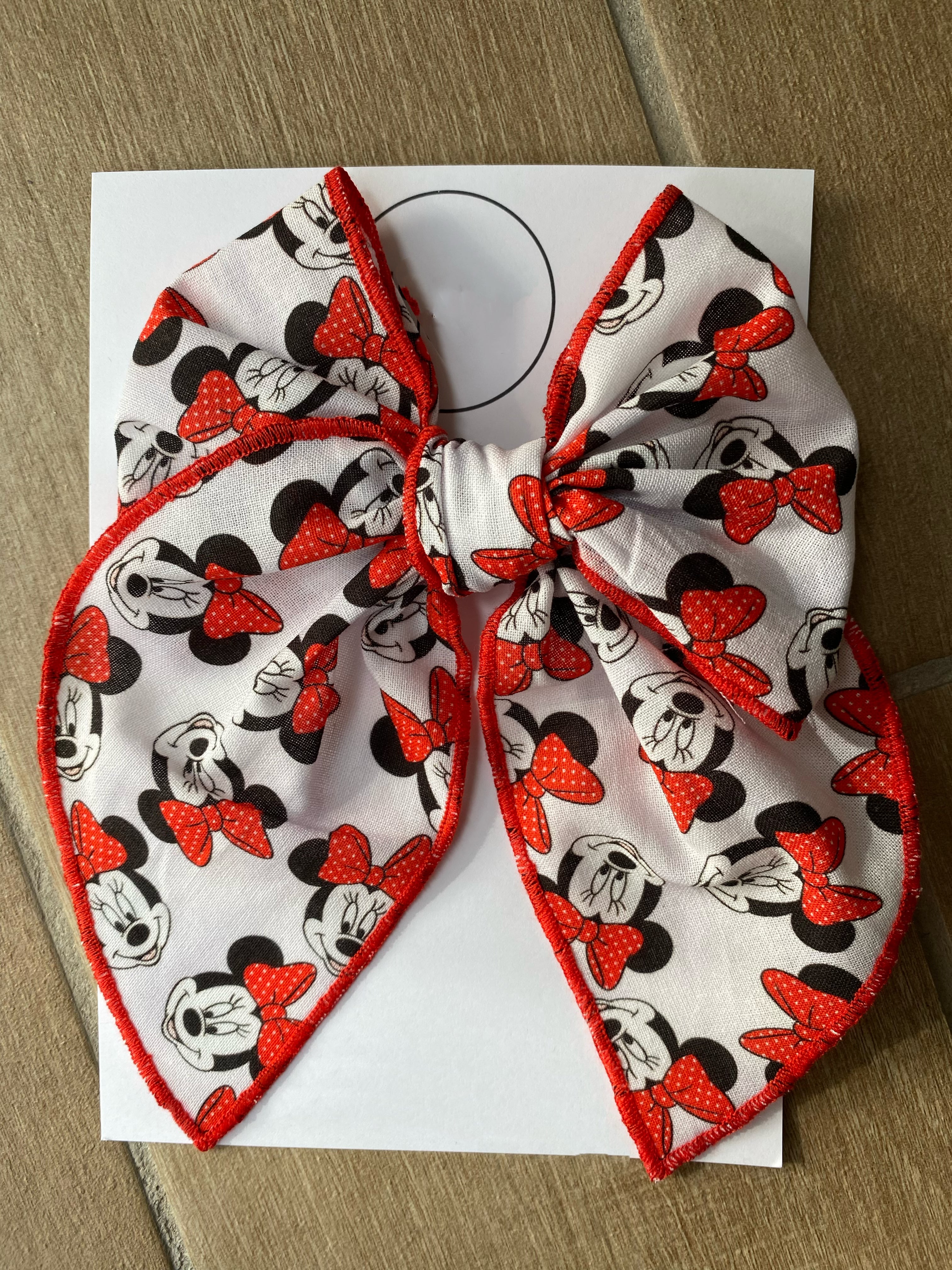 Classic Minnie Bow