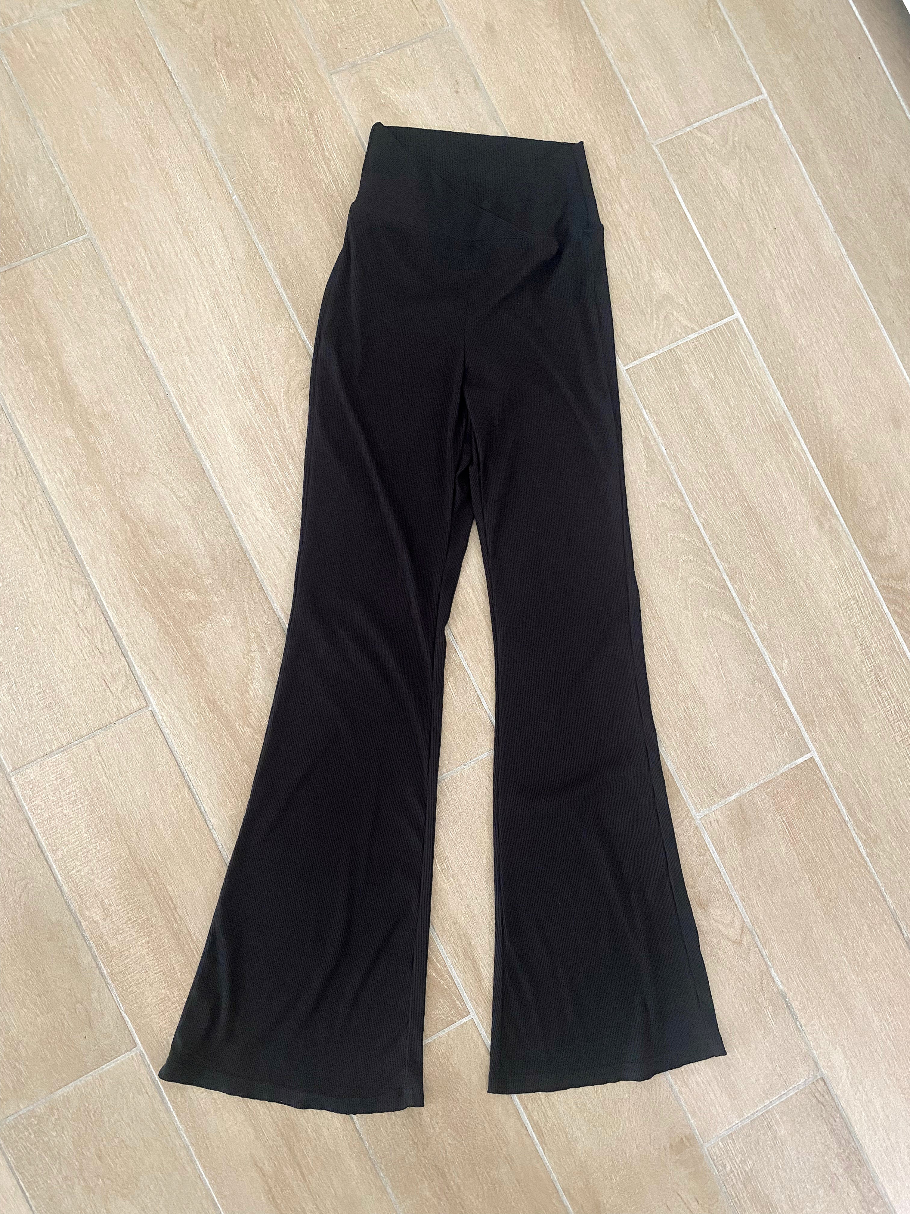 Crossover Flare Legging